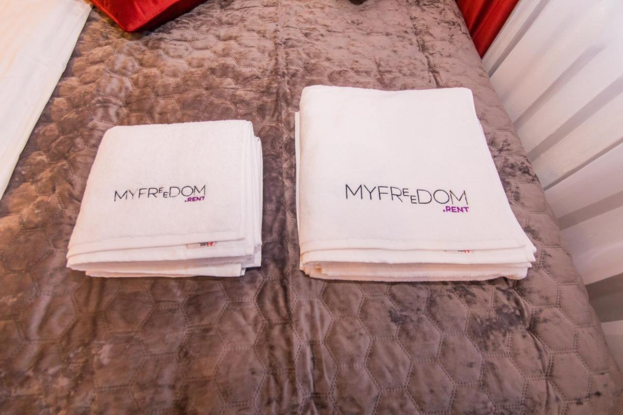 Myfreedom Апартаменти Пр-Т Воскресенський Kiev Dış mekan fotoğraf